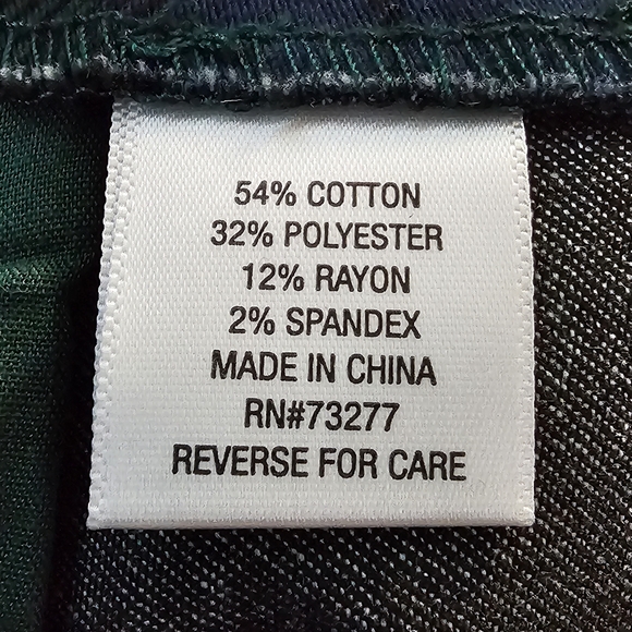 Plus size women's plaid stretch pants - Picture 8 of 9